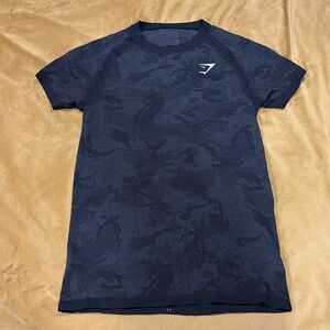 Gymshark short black mesh men’s small shirt